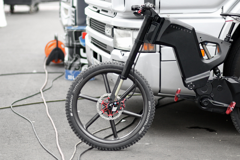 Illustration for article titled What It's Like to Ride This Incredible E-Bike at 40 Miles Per Hour